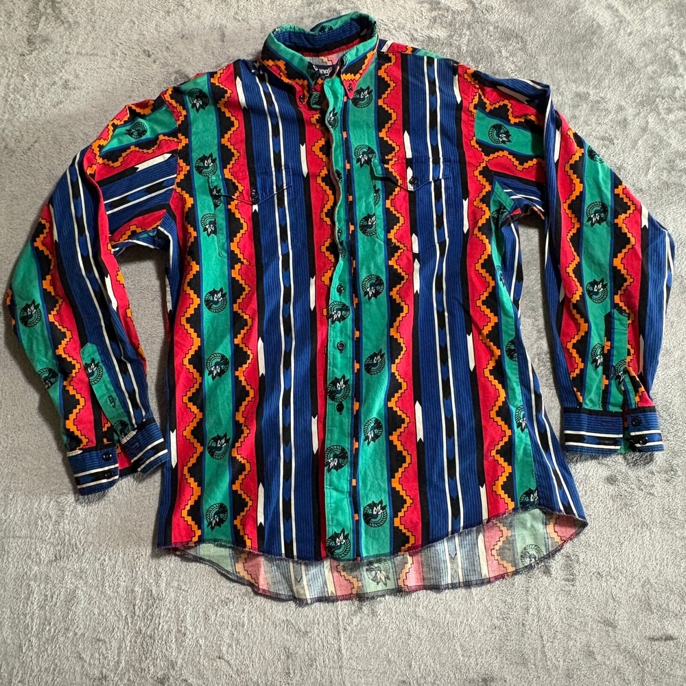 Vintage Wrangler Long Sleeve Button Shirt Men XL Tails 16-35 Aztec Print Western